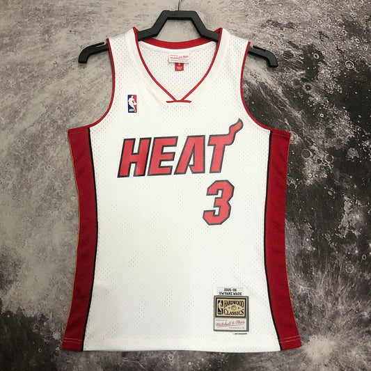 Miami Heat Dwayne Wade 2005/06 White Jersey By Mitchell & Ness
