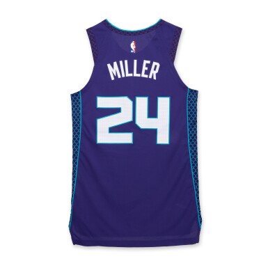 Charlotte Hornets Statement Jersey 2024/25